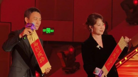 年轻老师6大胸女教师
